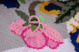 Discovering New Tapestry Techniques: Decorative Stitches to Transform Your Work